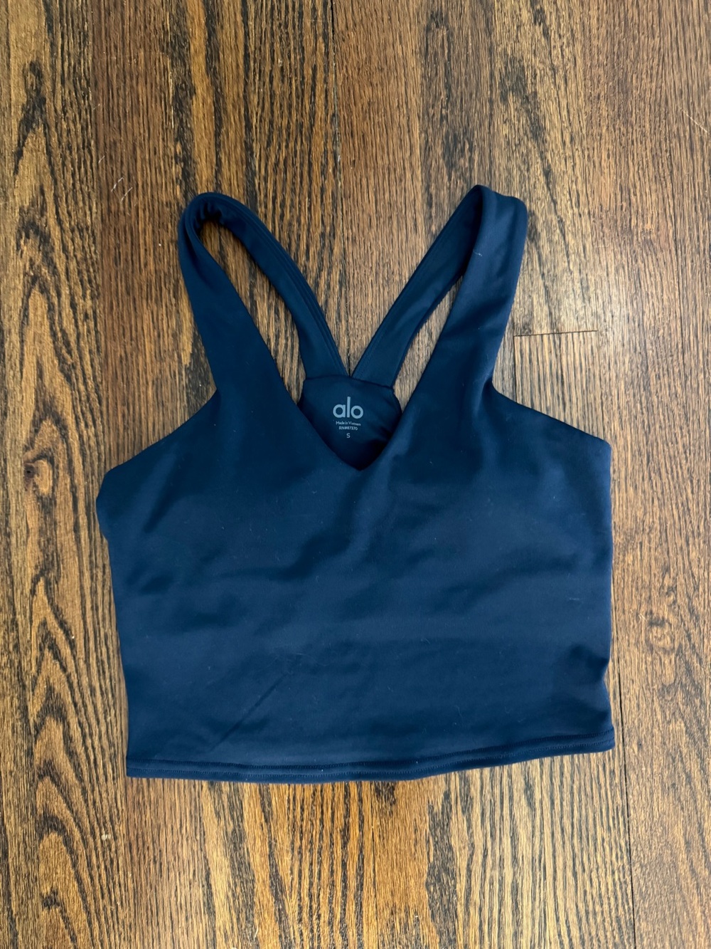 Alo Cropped V-Neck Sports Bra Top in Navy